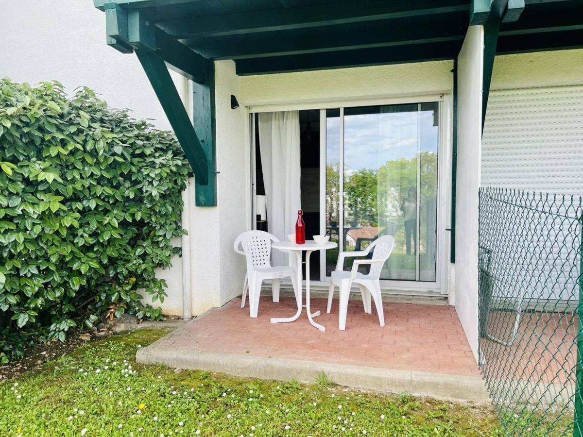 Studio Eglantine A Cambo-Les-Bains, Proche Thermes, Terrasse, Parking, Acces Internet, Animaux Ok - Fr-1-495-106 エクステリア 写真