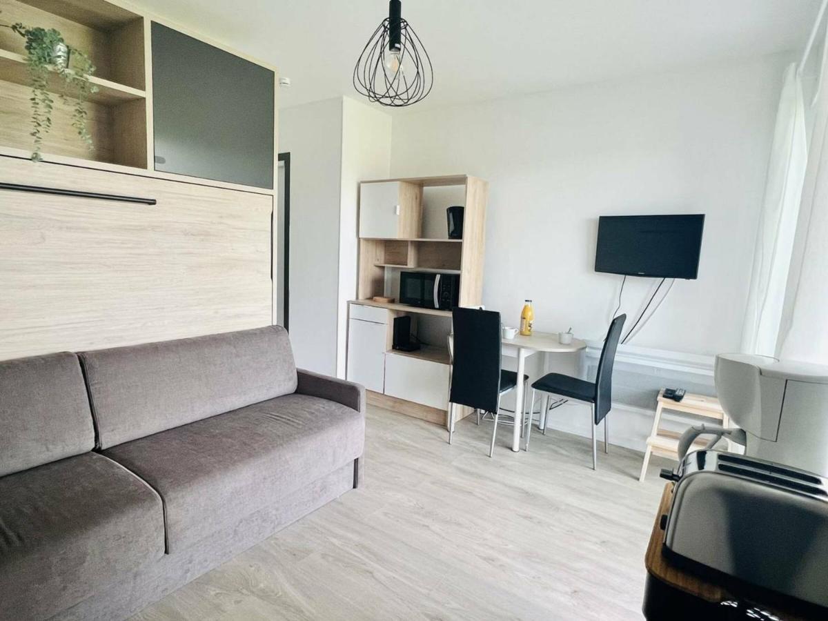 Studio Eglantine A Cambo-Les-Bains, Proche Thermes, Terrasse, Parking, Acces Internet, Animaux Ok - Fr-1-495-106 エクステリア 写真